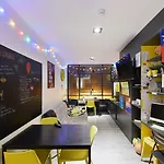 Free Hostel *
